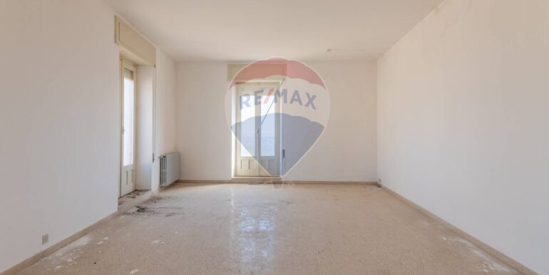 20250422175829-945024-7