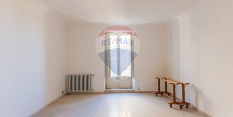 20250422175829-945024-9