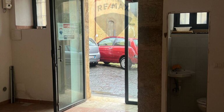 20250428175443-945778-10