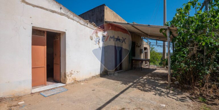 2025050295513-946048-36