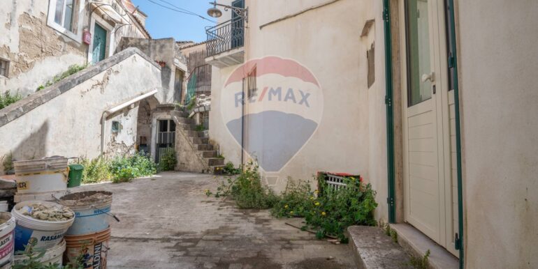 20250503152143-945008-4