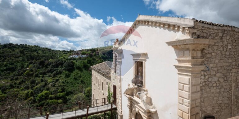 20250503152237-945008-19