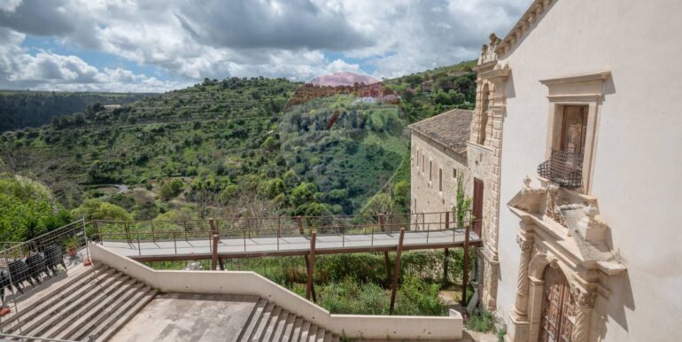 20250503152244-945008-21