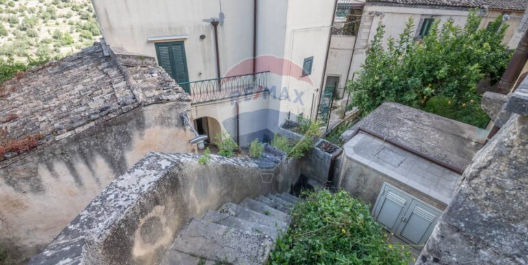 20250503161550-944208-5