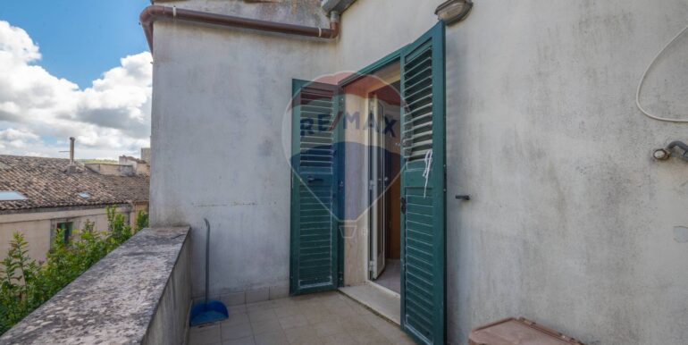 20250503161601-944208-8