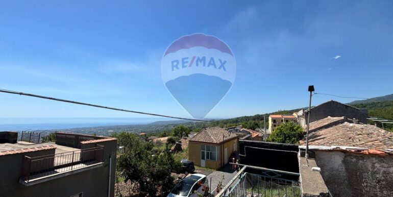 2025050391304-946428-12