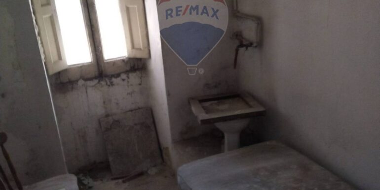 20250504205623-946520-5