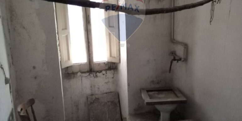 20250504205626-946520-6