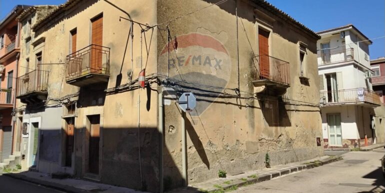 20250504223406-946523-4