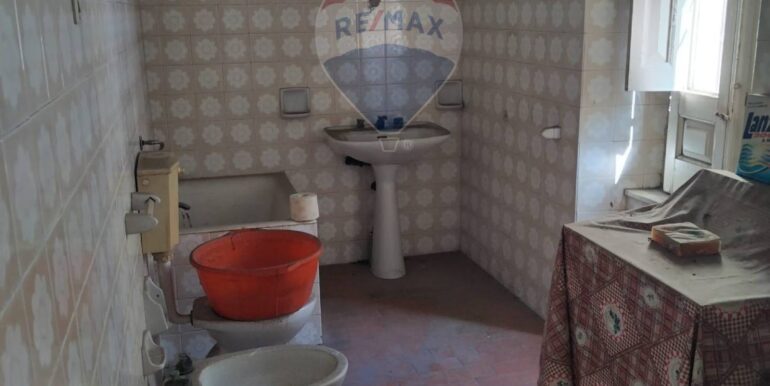 20250504223410-946523-7