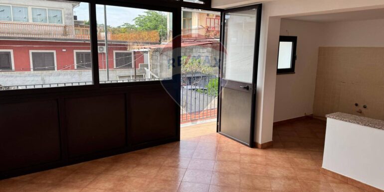 20250521185731-950816-11