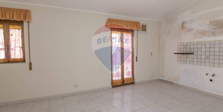 20250522183006-951110-17