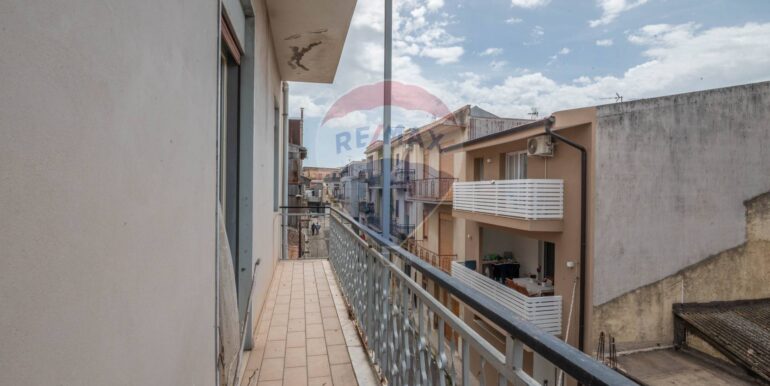 20250528174706-952154-15