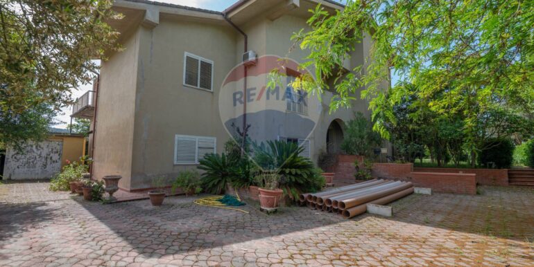 20250529221040-932798-40