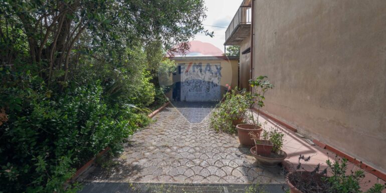 20250529221047-932798-42