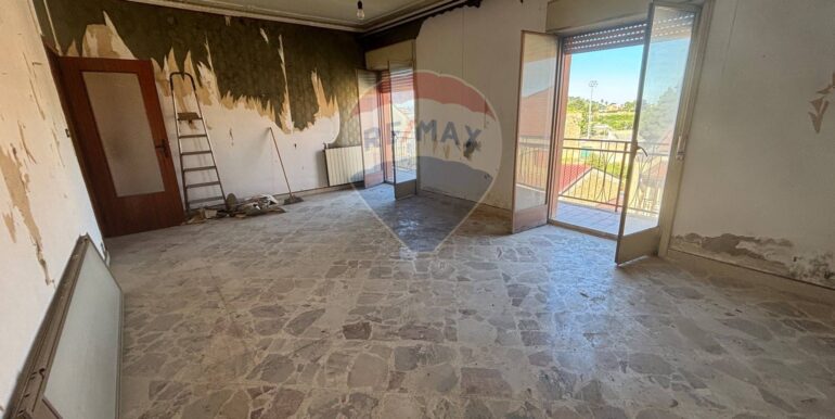 20250530161211-952867-13