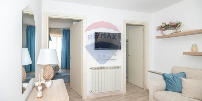 20250531232253-947779-17