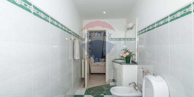 20250531232258-947779-19