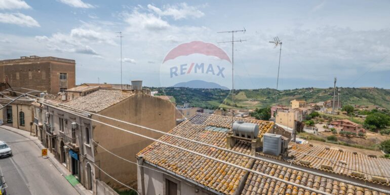 20250531232310-947779-24