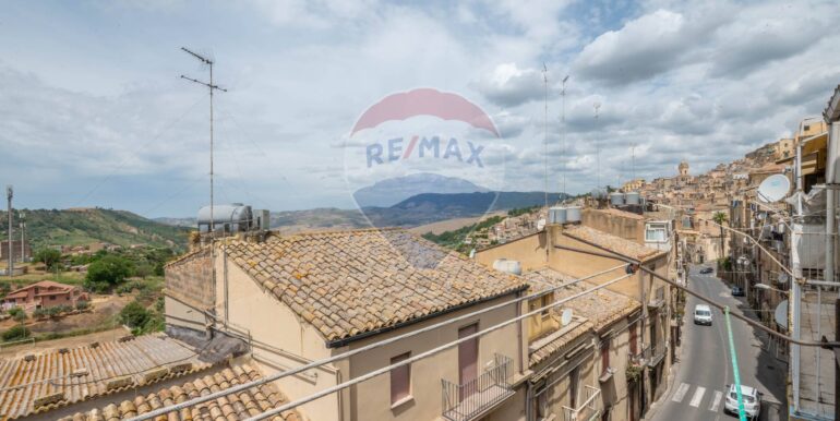 20250531232315-947779-26