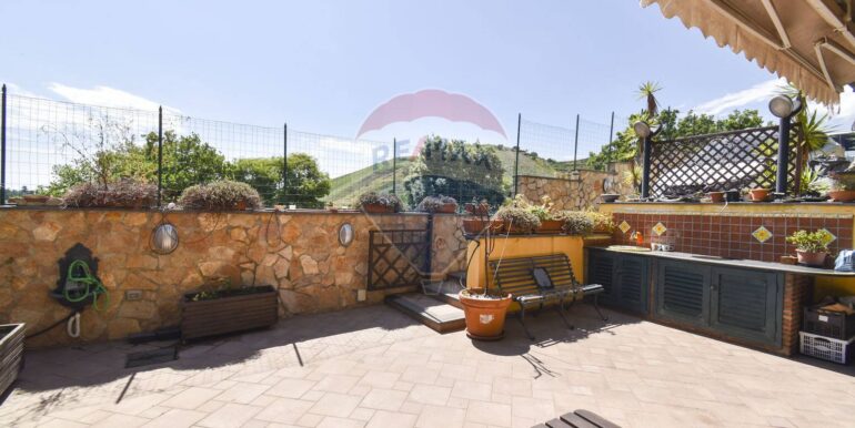 20250604201754-955644-52