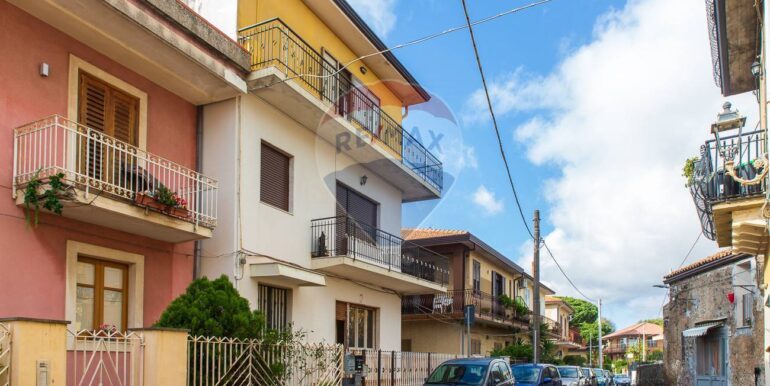 20250604220114-951452-1