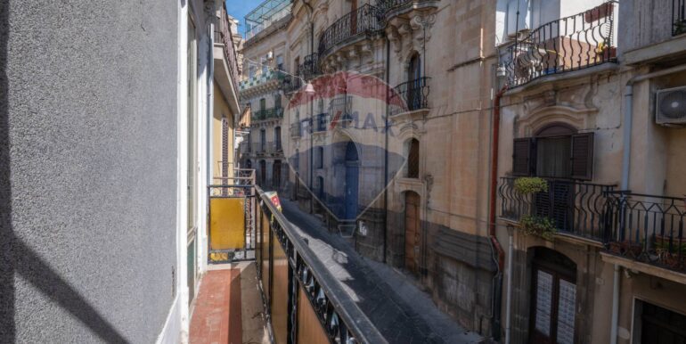 20250606164235-949166-10