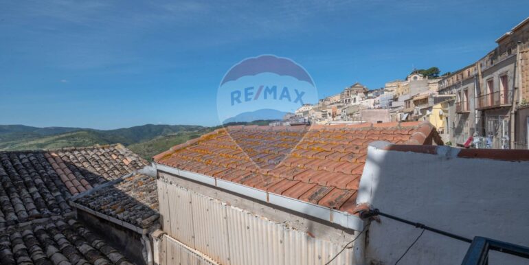 20250606164248-949166-14