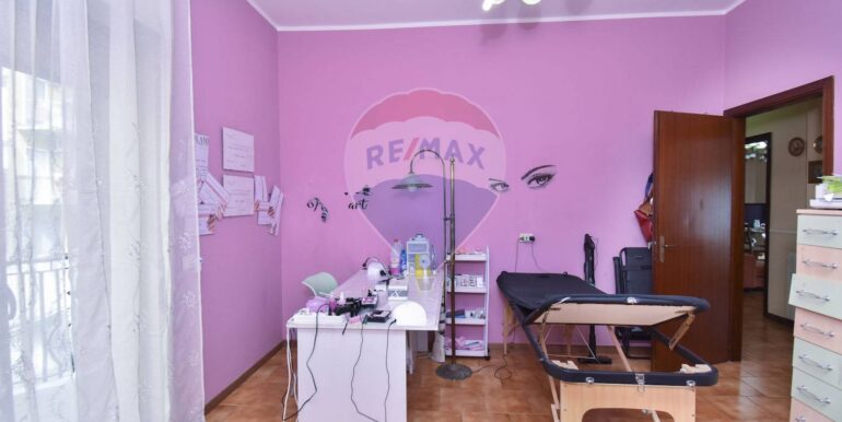 20250609181148-956447-21