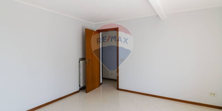 20250609193449-956485-8