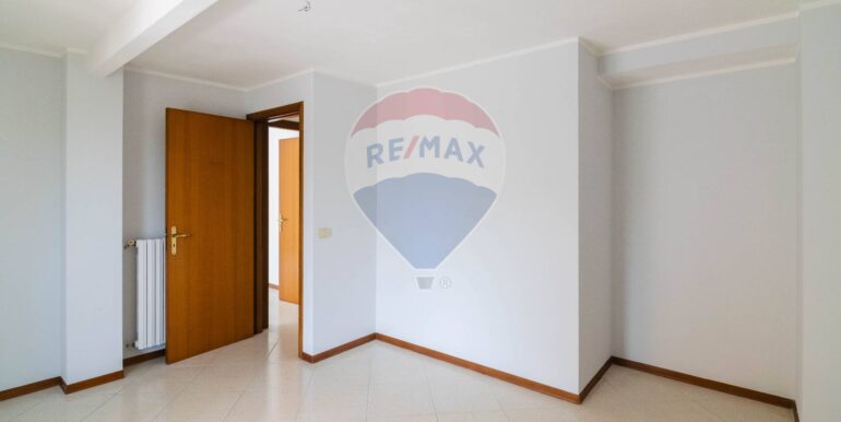 20250609193454-956485-11