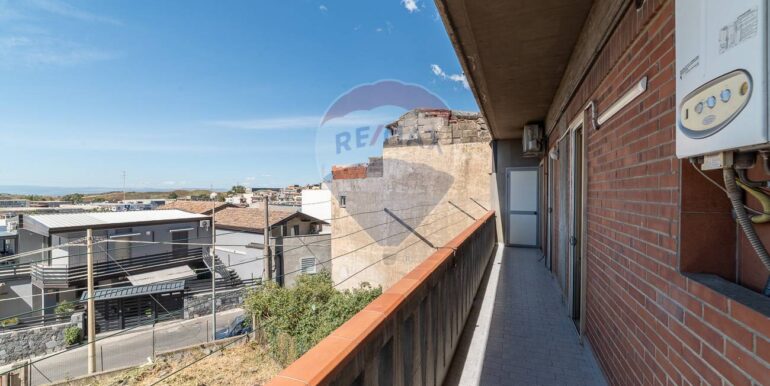 20250611135228-952385-3