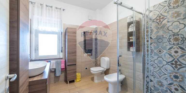 20250611135258-952385-17