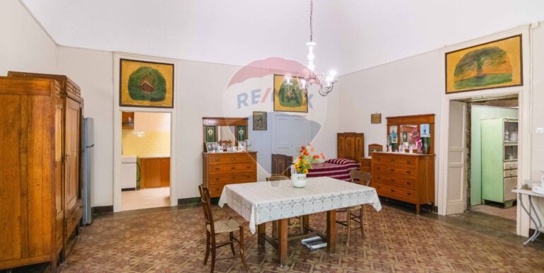 20250616192043-959042-12