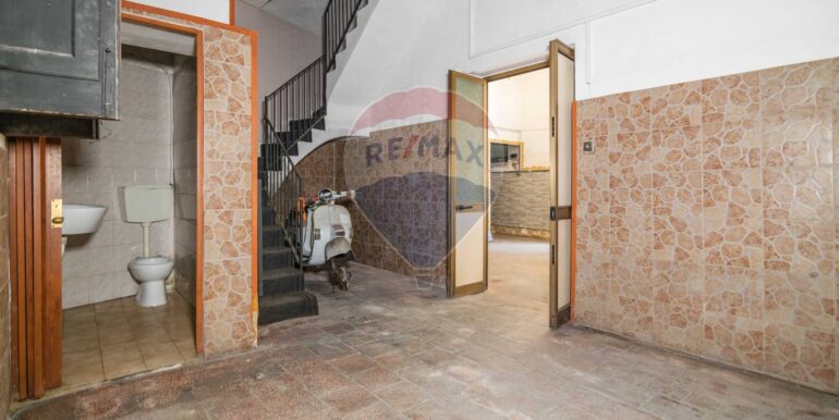 20250617175319-957710-7