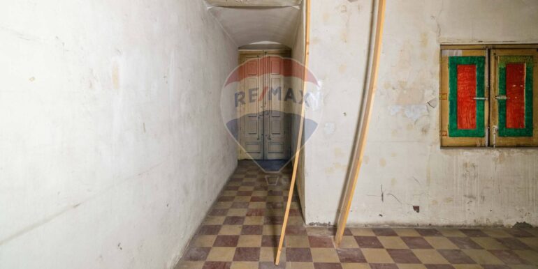 20250617175334-957710-11