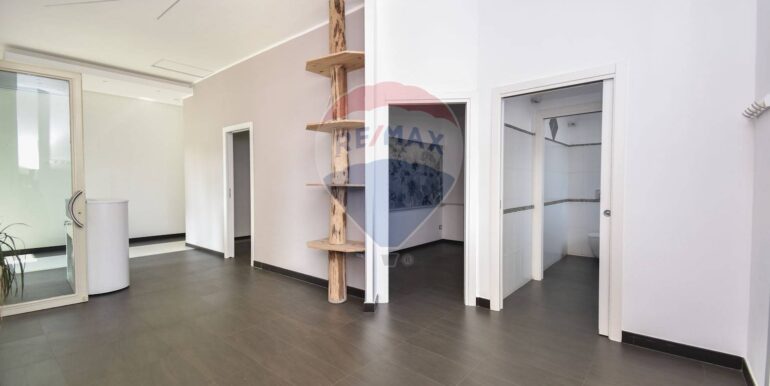 20250627222645-934005-7