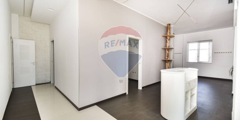 20250627222654-934005-11