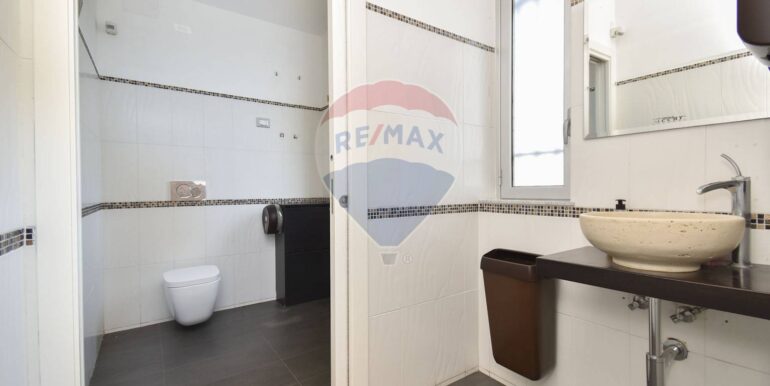 20250627222702-934005-15