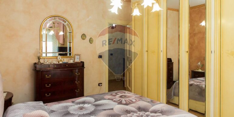 2025070164642-963144-33