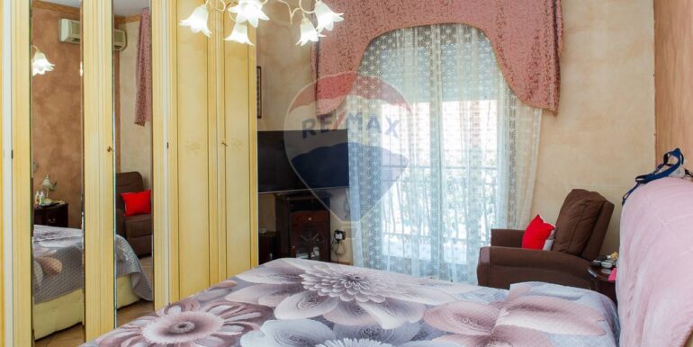 2025070164652-963144-34