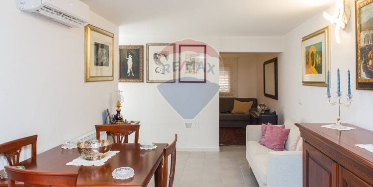 2025070792920-963681-10