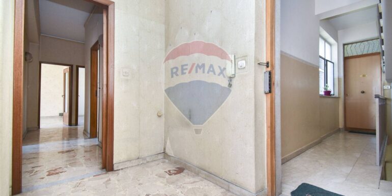 20250709225224-914737-12