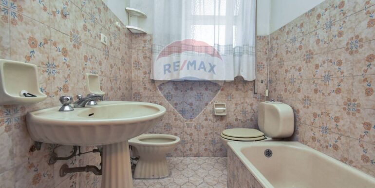 20250709225305-914737-22