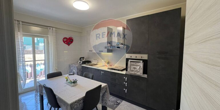 20250711161558-965980-33