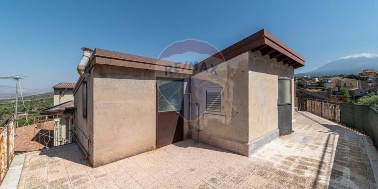 20250714111235-966590-1