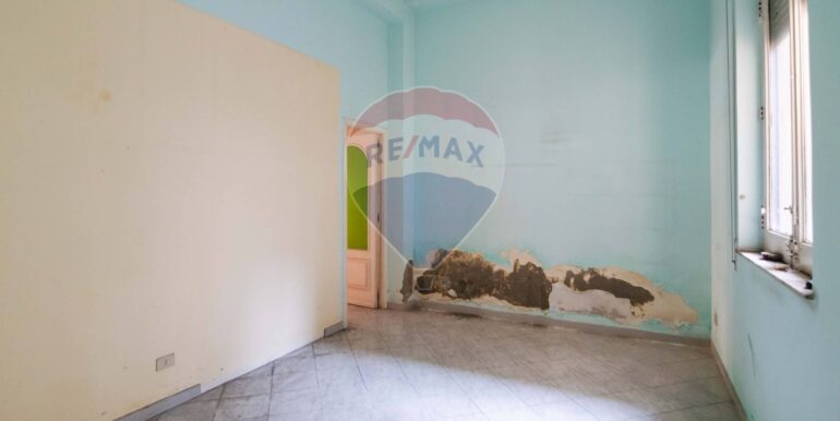 20250715225210-959096-15