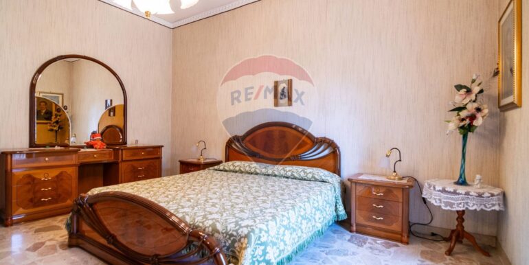 2025071782225-967096-7