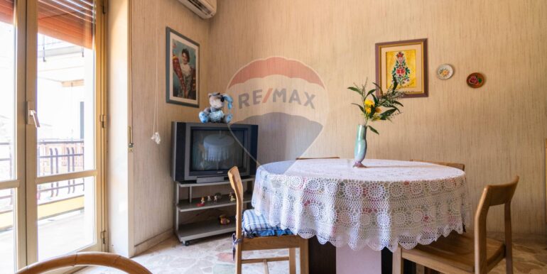 2025071782301-967096-15