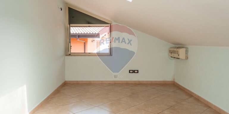 20250725174356-971150-29